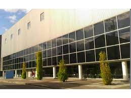 図書館　丸亀市立中央図書館（図書館）まで673m