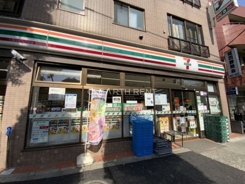 コンビニ　セブンイレブン 世田谷野沢2丁目店（コンビニ）まで697m