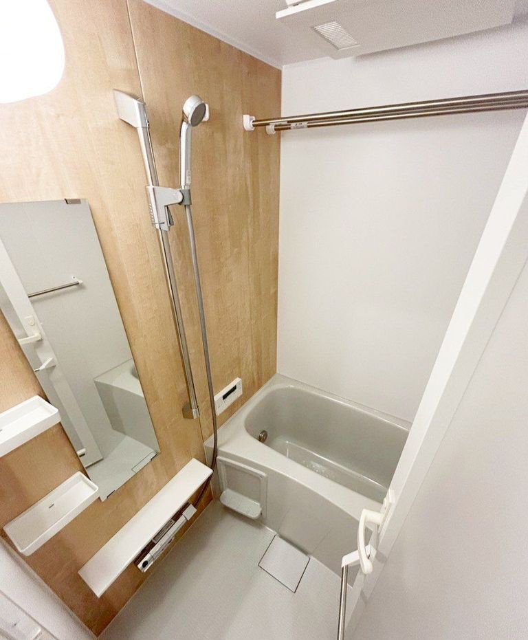 バス・シャワールーム　別部屋参考画像