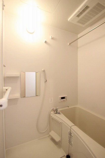 バス・シャワールーム　同物件別室