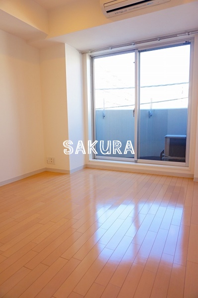 居室・リビング　使いやすい形の為、レイアウトを楽しめます♪