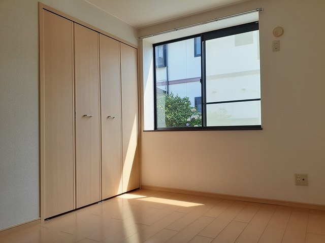 その他部屋・スペース　寝室