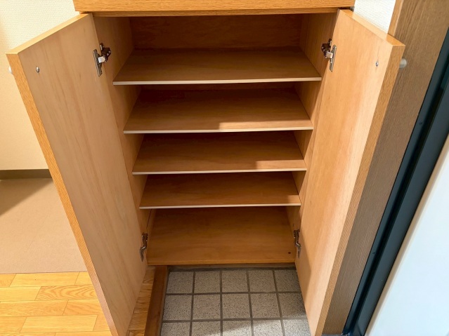 玄関　シューズボックス