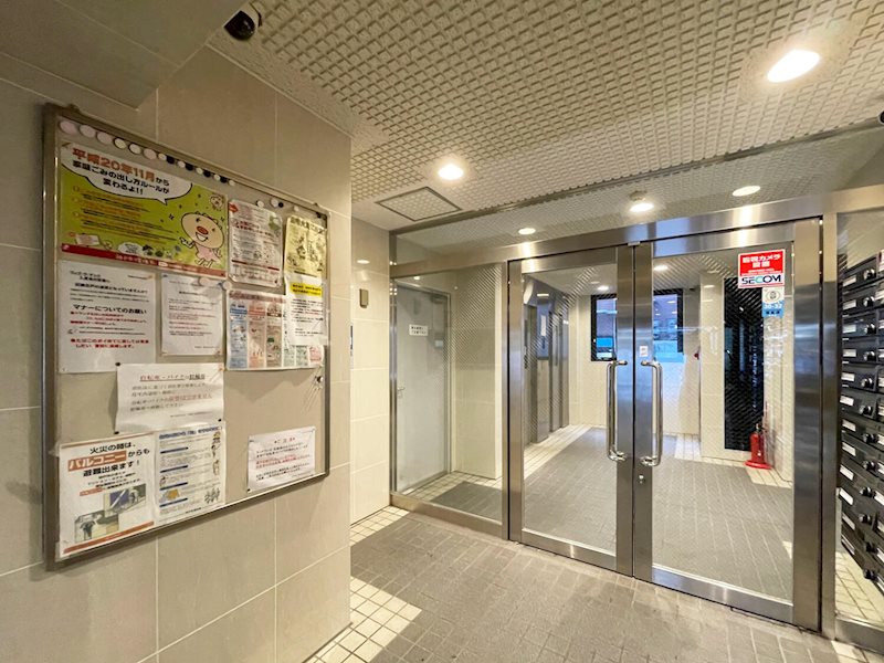 エントランス　オートロック