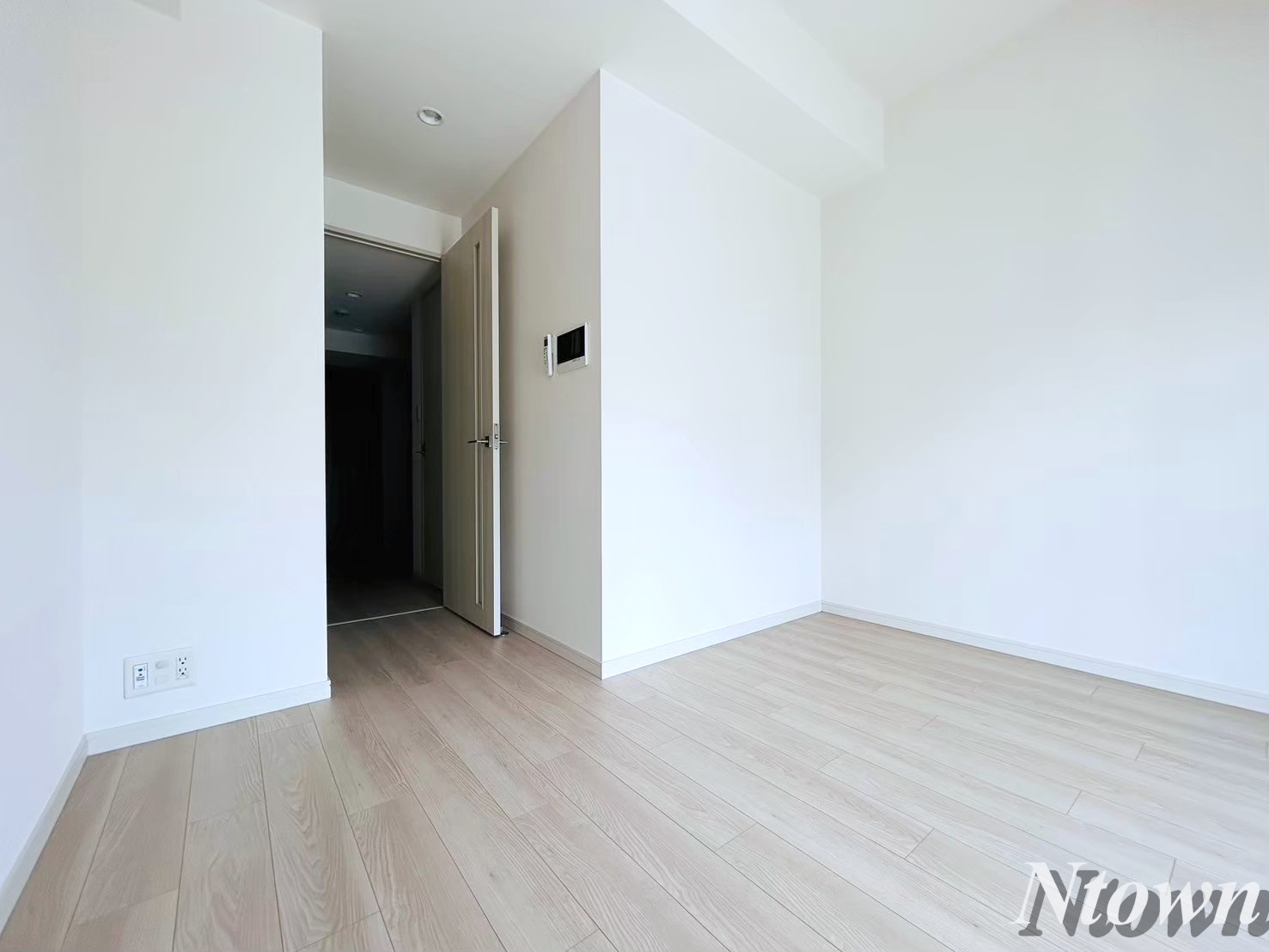 居室・リビング　ゆったり過ごせる居間です