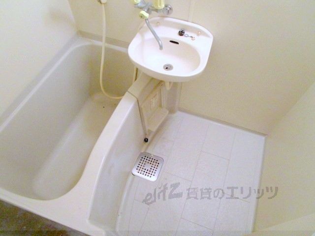 バス・シャワールーム　風呂