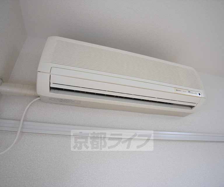 その他設備　エアコンは１基付いています。