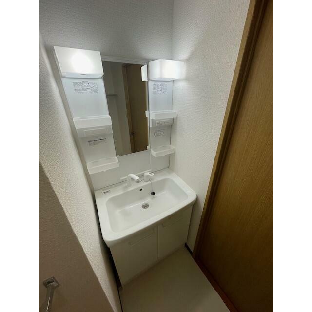 洗面設備　シャンプードレッサー