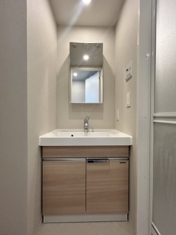 洗面設備　洗面所です