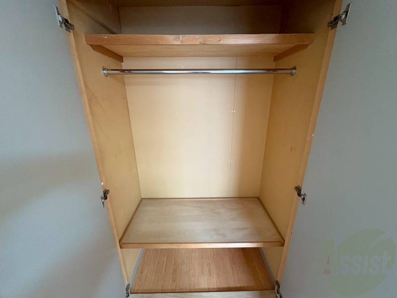 収納　クローゼットがありました。お洋服や荷物はここへ