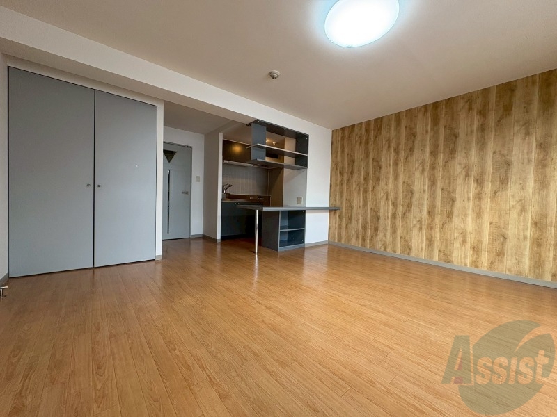 居室・リビング　広くてきれいなリビングです！快適に過ごせそうですね。