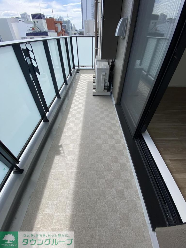 バルコニー　バルコニー