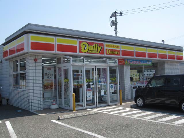 コンビニ　デイリーヤマザキ新潟五十嵐東店（コンビニ）まで300m