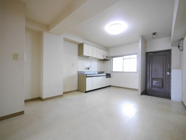 居室・リビング　★お部屋探しは、タウンハウジング多摩センター店へ★