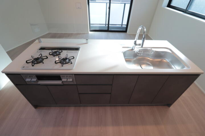 キッチン　※別部屋参考写真