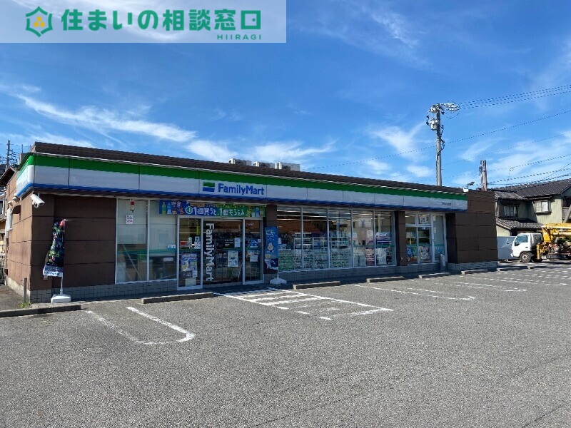 コンビニ　ファミリーマート三河高浜駅南店（コンビニ）まで336m