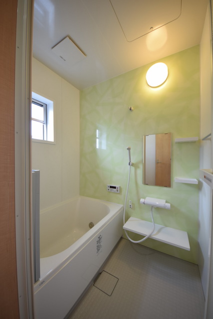 バス・シャワールーム　★ゆったりバスルーム★