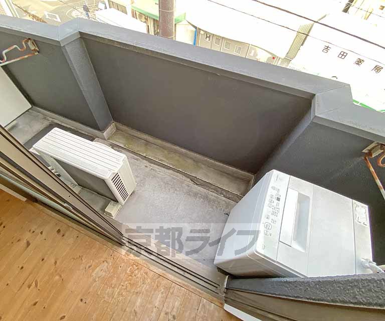 バルコニー　東向きバルコニーです。