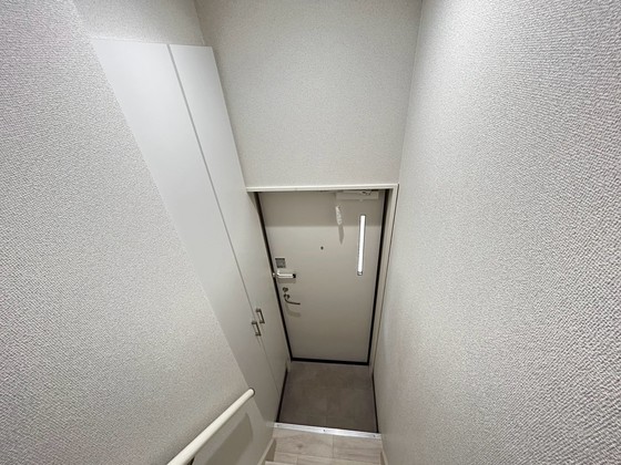 玄関　※別部屋の写真です