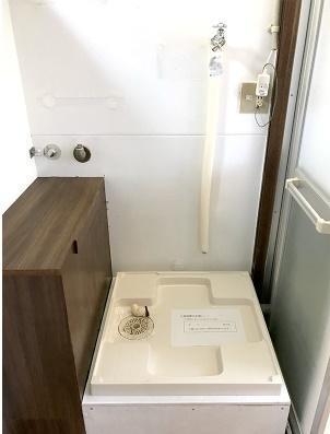 洗面設備　洗濯機置場