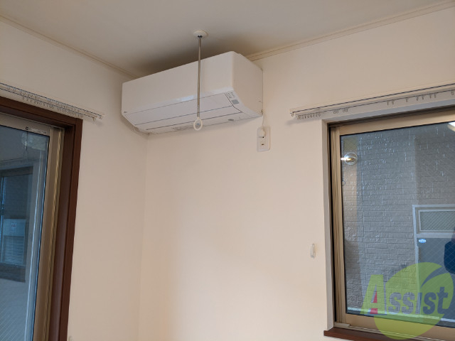 その他設備　リビングにはエアコンが設置してあります。