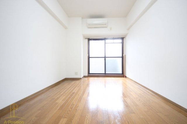 居室・リビング　エスリード本町