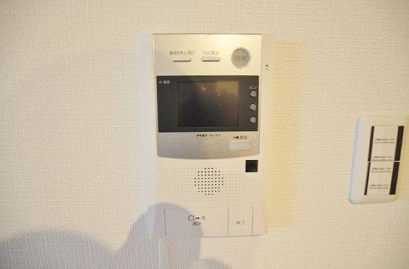 セキュリティ　★ＴＶモニターホンがあるので知らない人はシャットアウト！★
