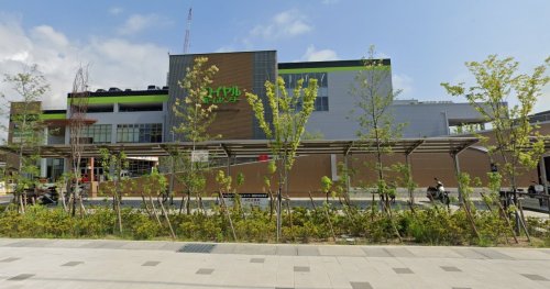 ホームセンター　ロイヤルホームセンター 西宮中央店（ホームセンター）まで877m