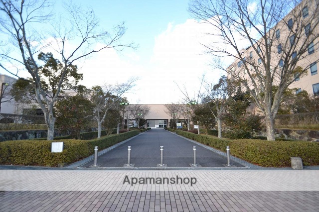 大学・短大　近畿大学工学部（大学・短大）まで670m