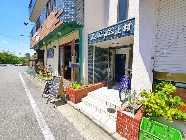エントランス　清潔なエントランスです