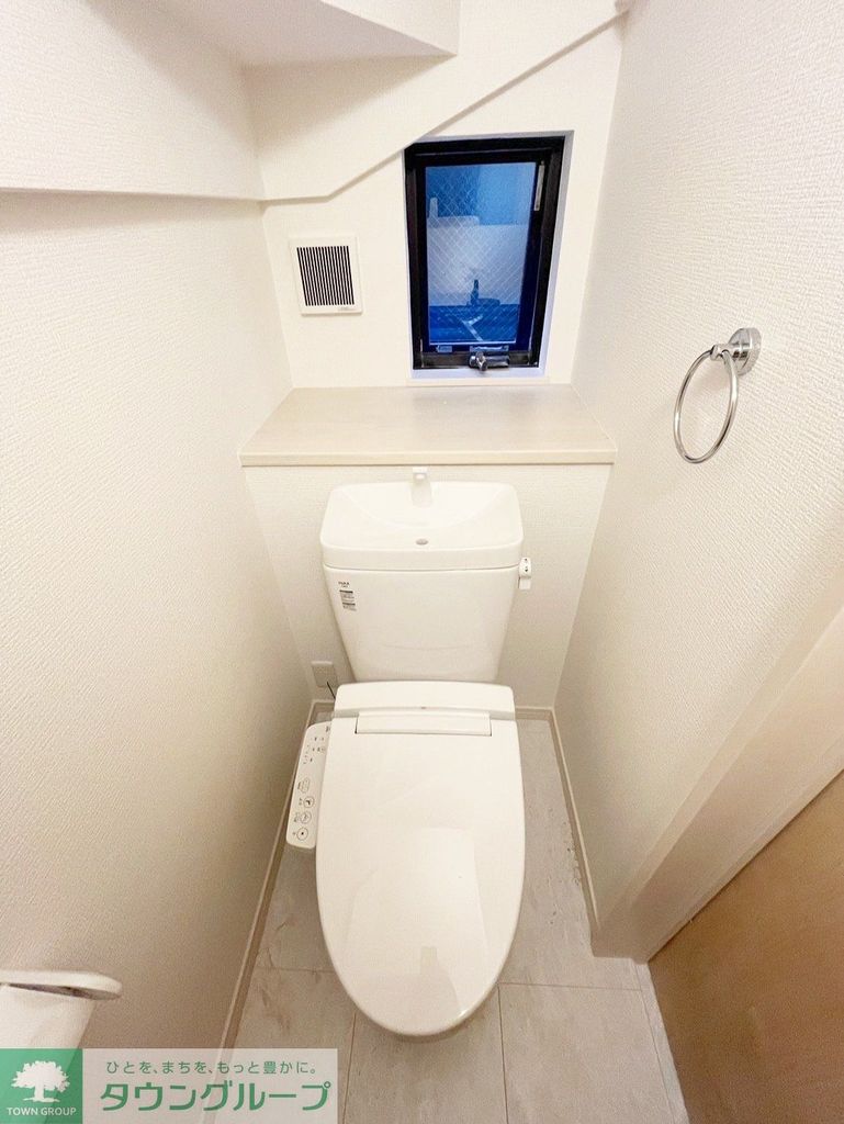 トイレ　1.2階にトイレございます。