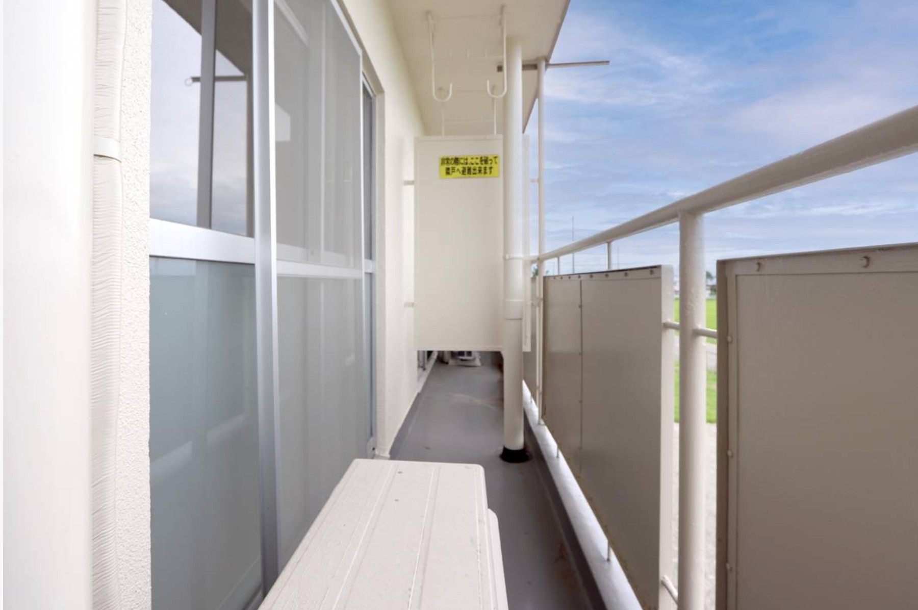 バルコニー　別部屋の写真です