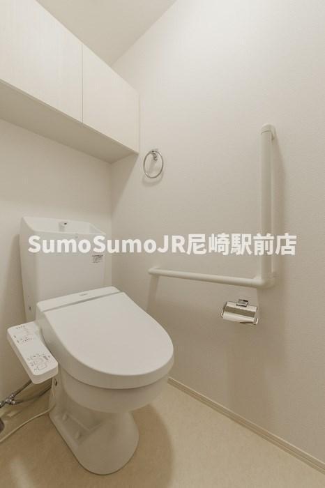 トイレ　ゆったりとした空間のトイレです