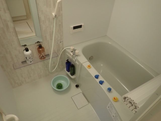 バス・シャワールーム