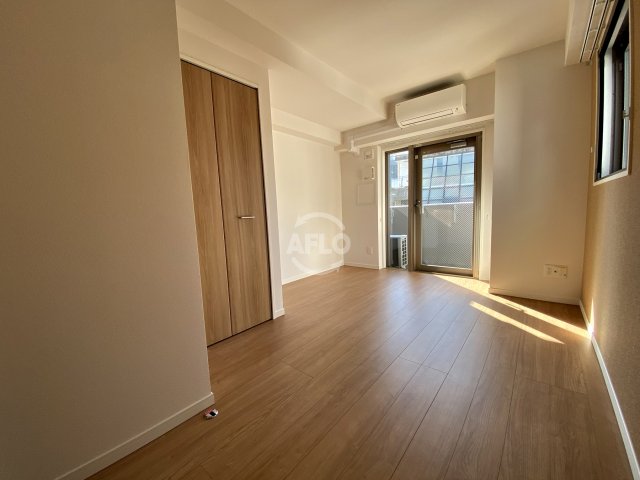 居室・リビング　コージーコート釣鐘　洋室