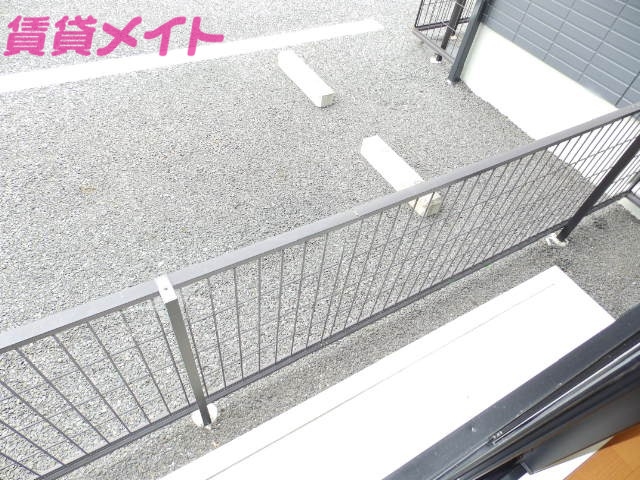 バルコニー　同型反転タイプのお写真です