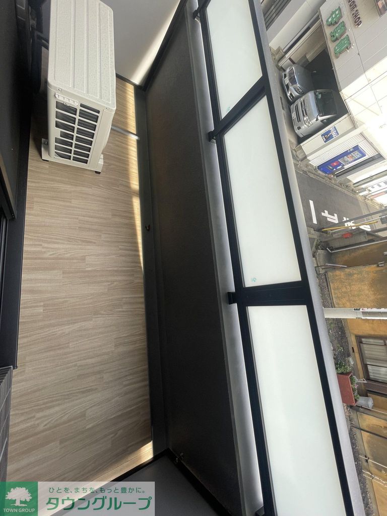 バルコニー　バルコニー