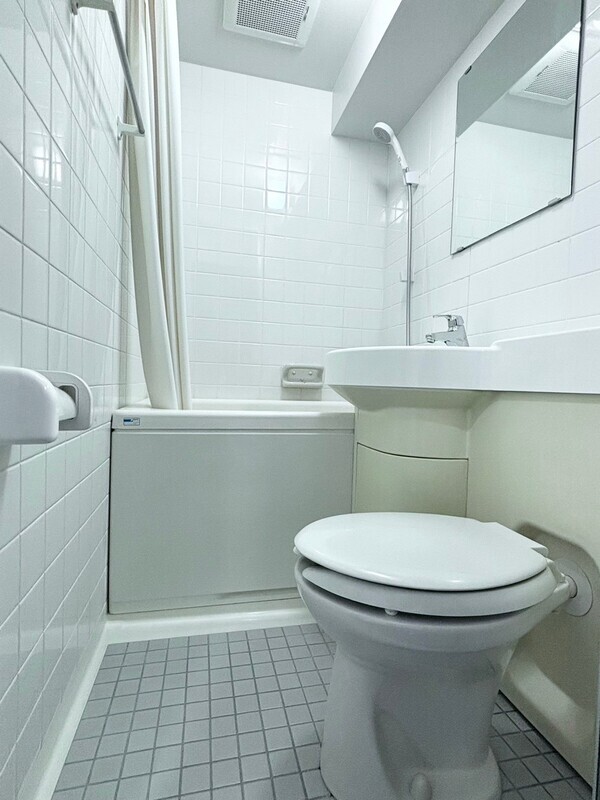 バス・シャワールーム　バス