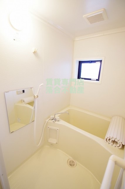 バス・シャワールーム　ゆったり過ごせるお風呂