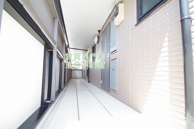 エントランス　清潔なエントランス♪