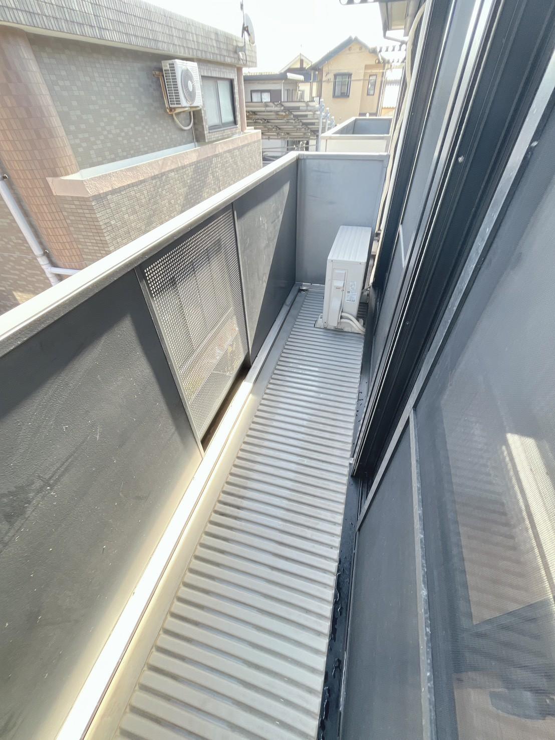 バルコニー　バルコニー