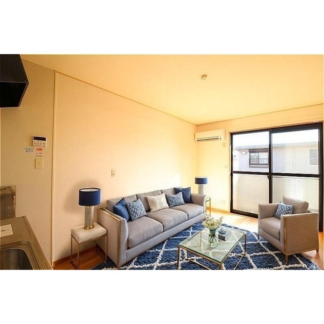 居室・リビング　写真内の家具・家電はＡＩイメージです