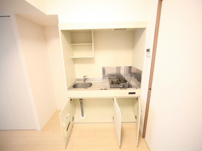 キッチン　システムキッチン（ガス2口コンロ付）