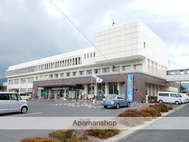 役所　赤磐市役所（役所）まで740m