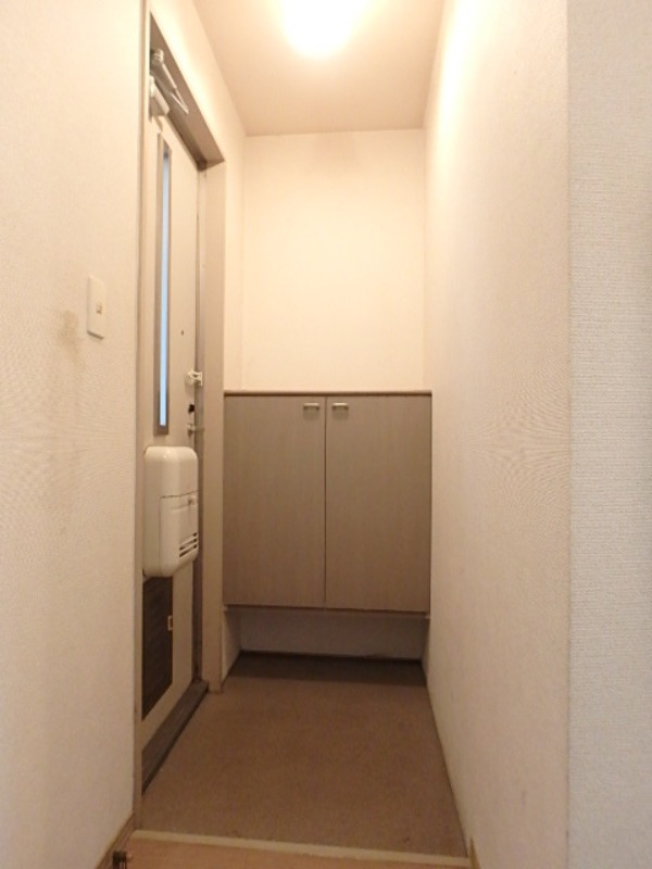 玄関　図面と現状に相違がある場合には現状を優先