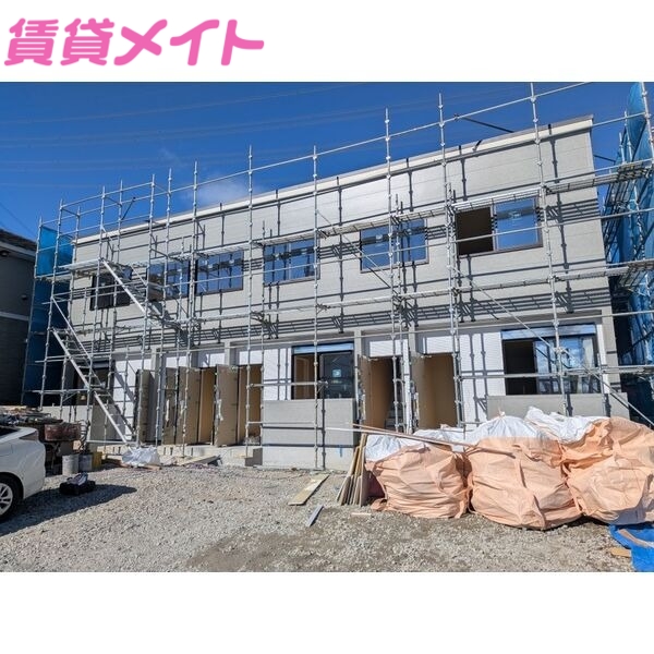 建物外観　建築中
