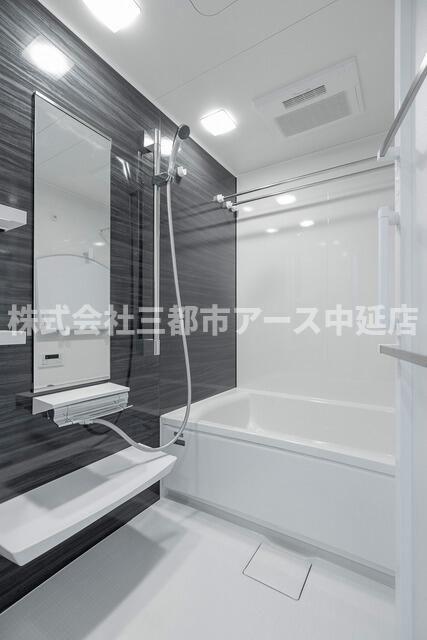 バス・シャワールーム　アジールコート都立大学