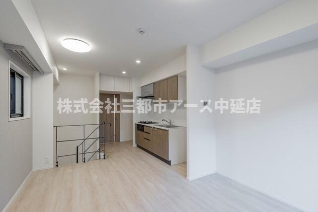 居室・リビング　アジールコート都立大学