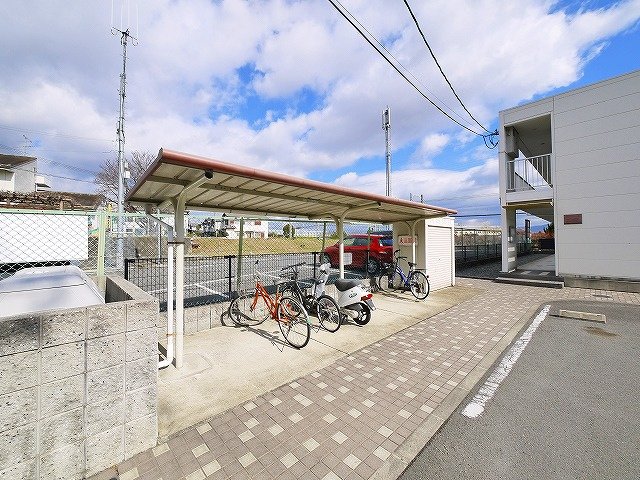 その他共有部分　自転車置き場