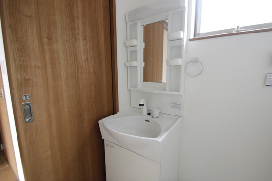 洗面設備　※別部屋の写真です